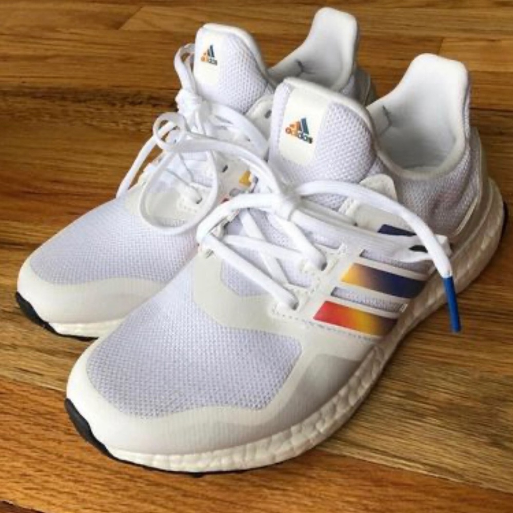 Women’s Adidas Ultraboost Size 5